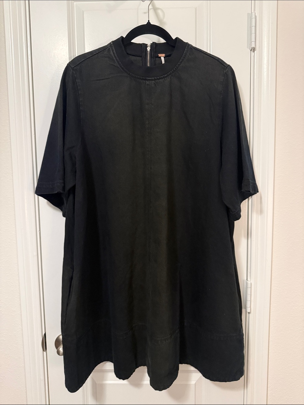 Free People Harlow Short Sleeve Mini Dress in Anthracite Black Size Large NWT